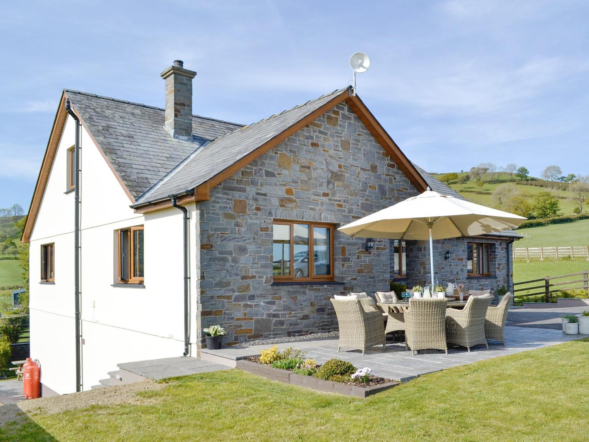 Maes Y Bryn Farmhouse Llanwrda Kültér fotó