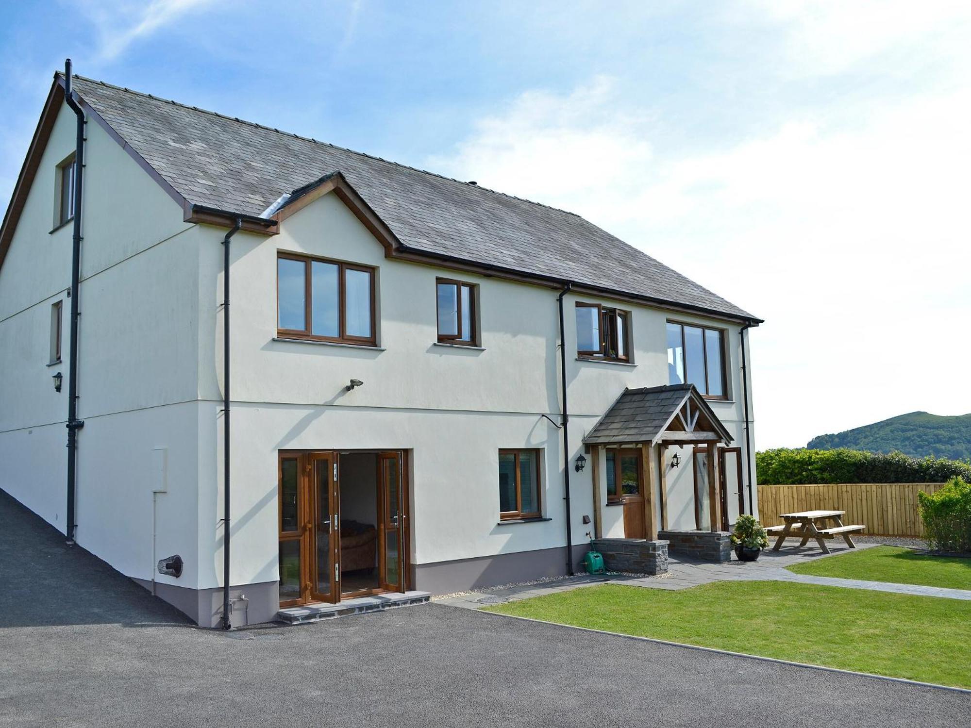 Maes Y Bryn Farmhouse Llanwrda Kültér fotó